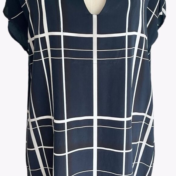 VINCE EUC Lattice print Silk dress in Blue Black & White Size M - Picture 4 of 11
